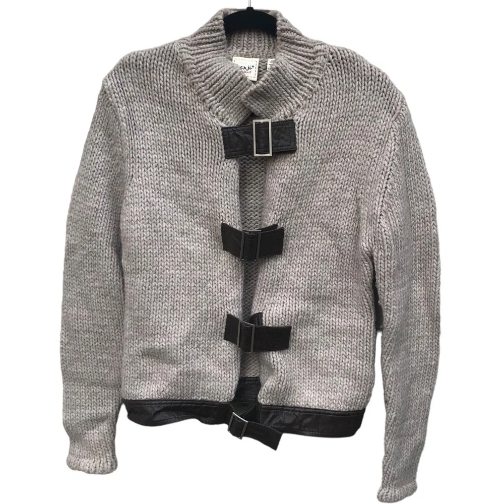 Kenji Hand Knit Beige Sweater with Leather Detailed Buckles size XL - Picture 2 of 8